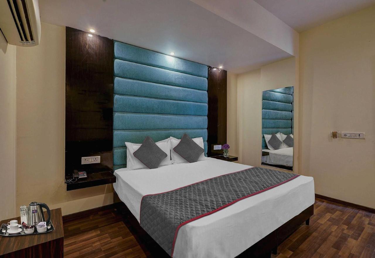 Townhouse Golden King Hotel New Delhi Luaran gambar