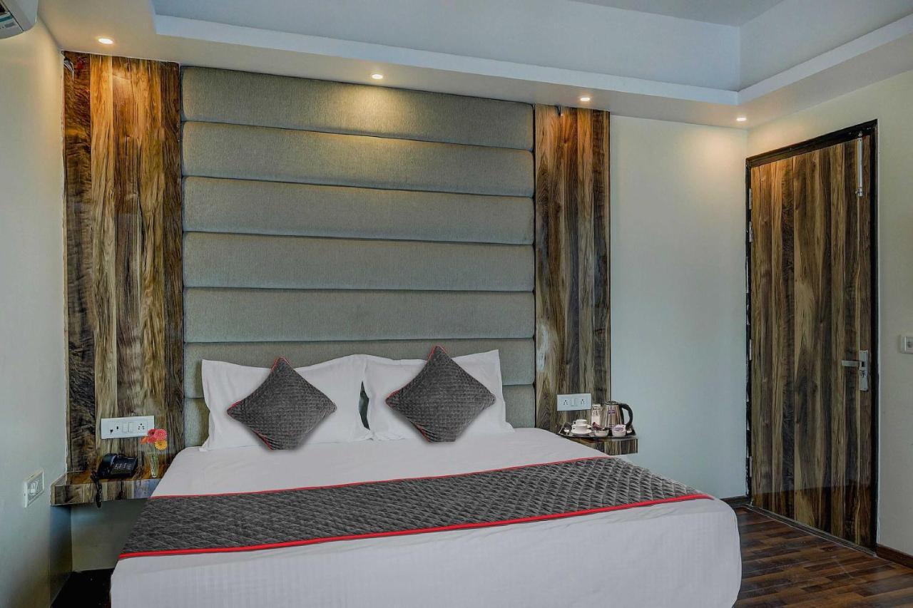 Townhouse Golden King Hotel New Delhi Luaran gambar
