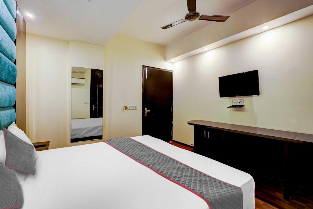 Townhouse Golden King Hotel New Delhi Luaran gambar