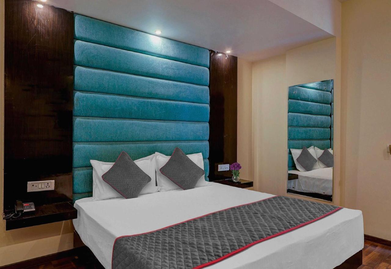 Townhouse Golden King Hotel New Delhi Luaran gambar